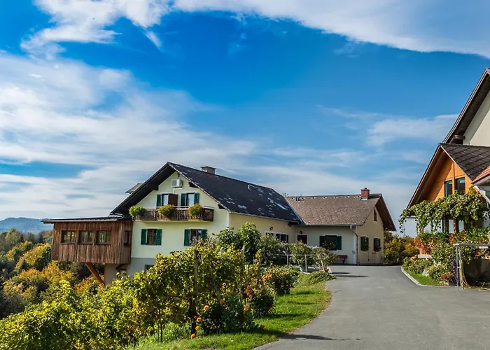 Bed and Breakfast Weingut Hernach Vlg Roschitz Sabathe